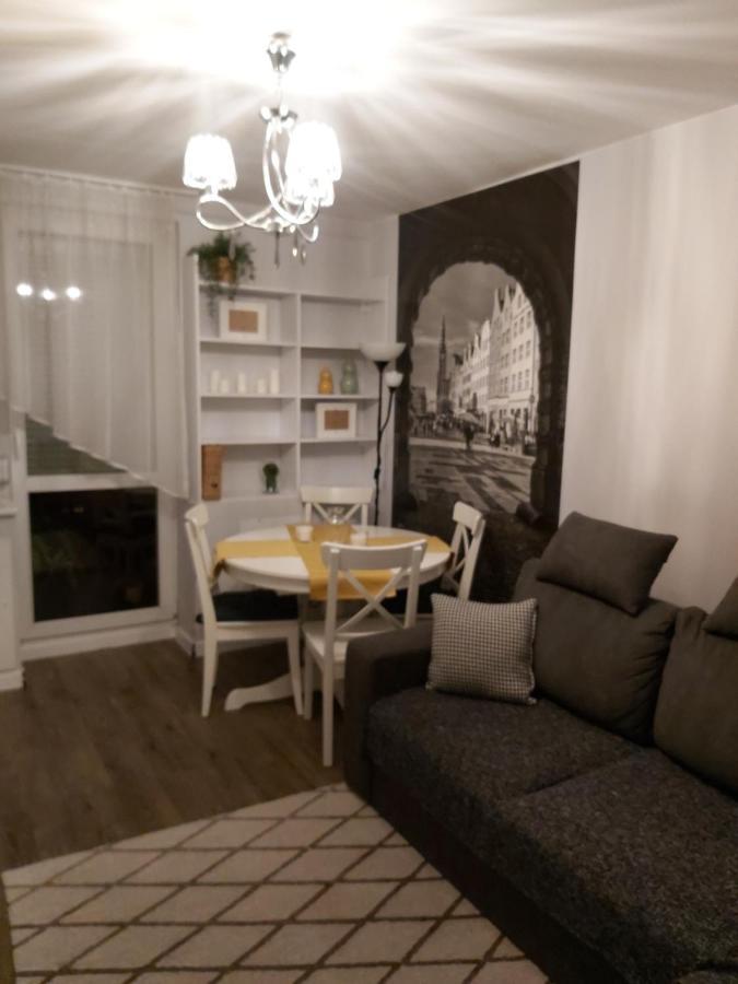 Apartamento Apartament Izba - Mieszkanie Na Doby Gdansk Exterior foto